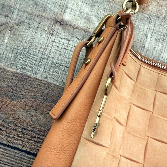 Fossil Jolie’s Hobo Bag - Picture 8 of 15